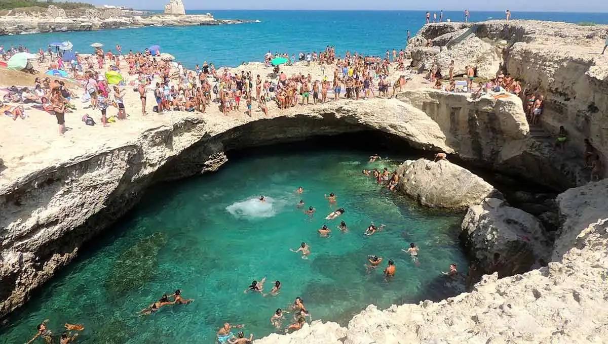 Grotta Della Poesia, Puglia, Itália